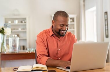 Best Side Hustles for Full-time Workers in Nigeria